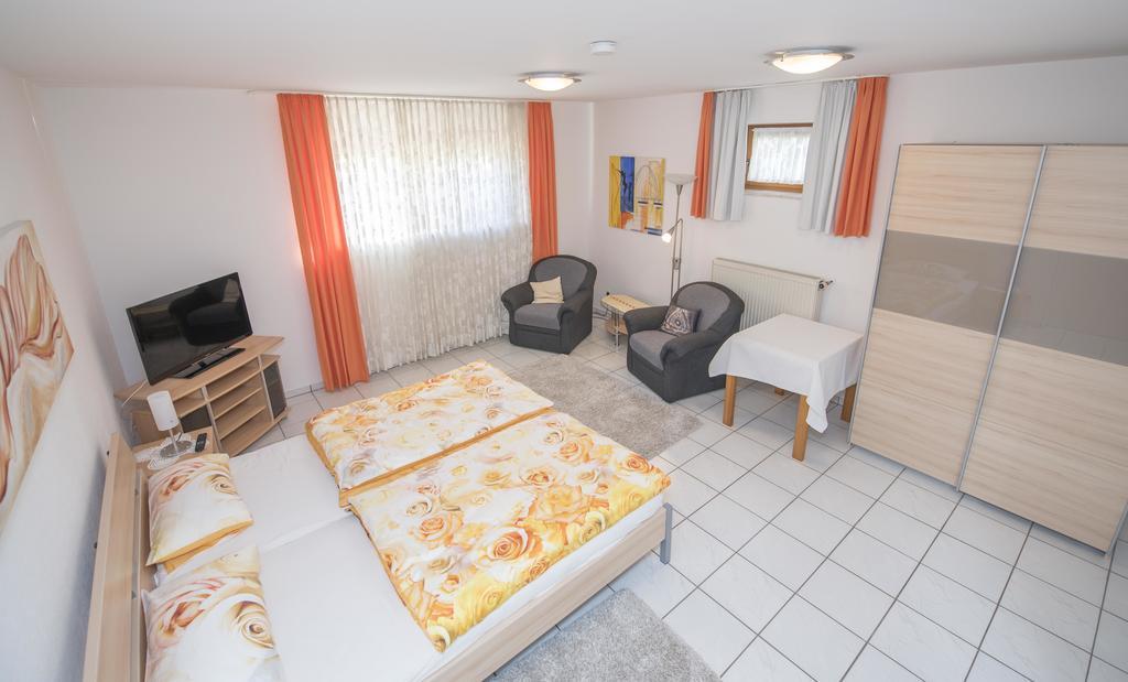 Haus Elfriede Hotel Konz Eksteriør billede